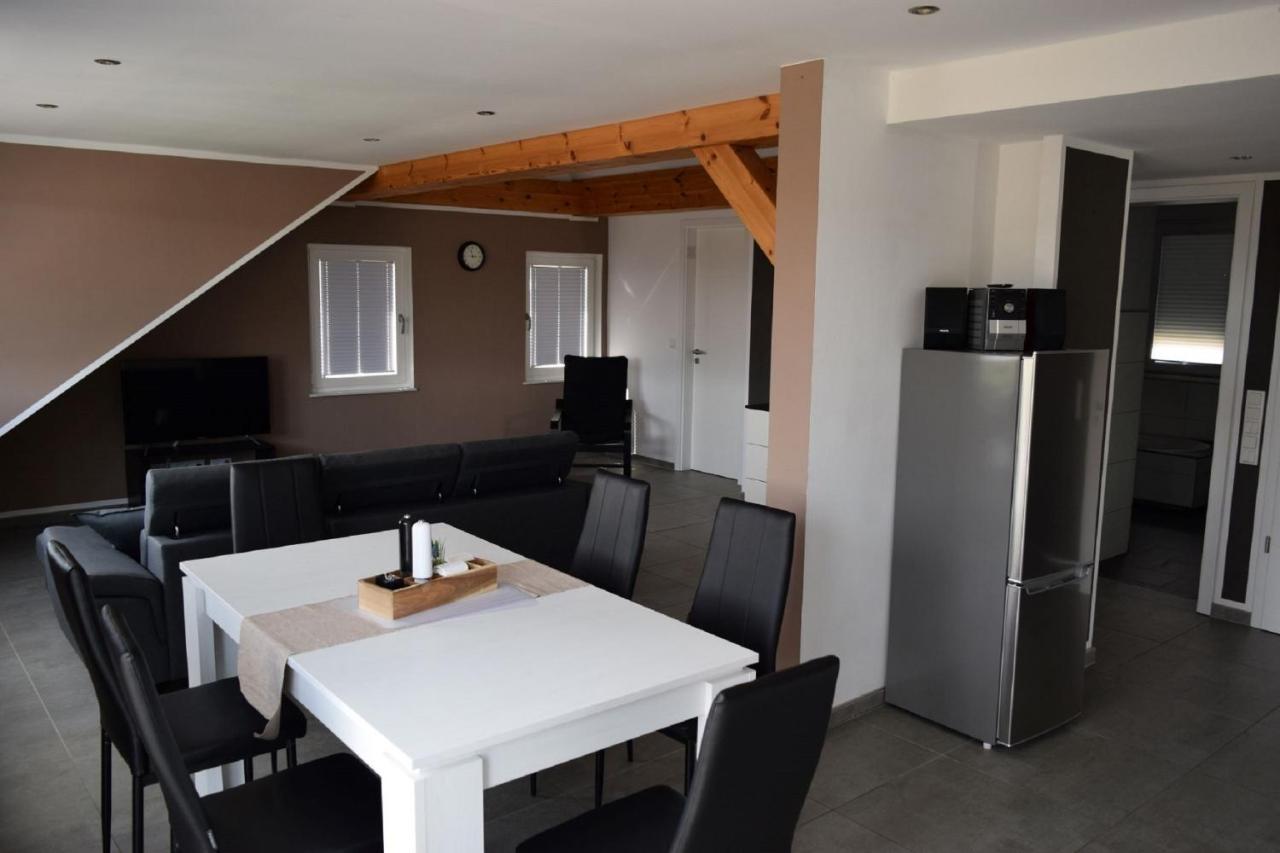 Ferienwohnung Blassneck Цирндорф Экстерьер фото